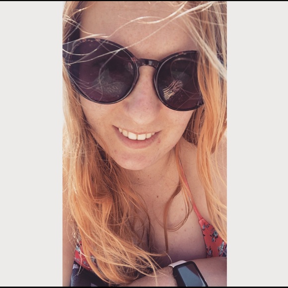 Meet your Posher, Tara - Picture 1 of 1